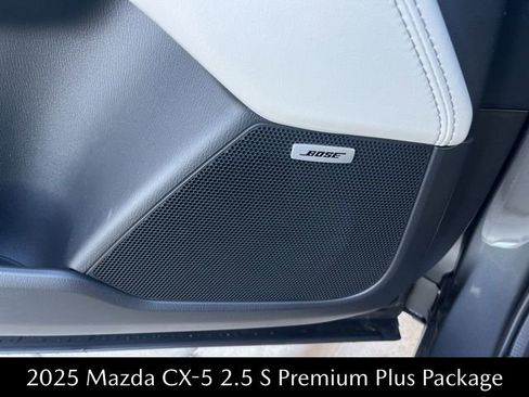 New 2025 MAZDA CX-5 AWD 2.5 S w/ Premium Plus Pkg image 7