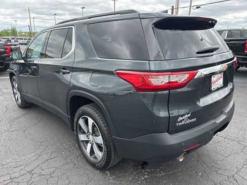 Used 2021 Chevrolet Traverse LT w/ LT Premium Package FWD image 13