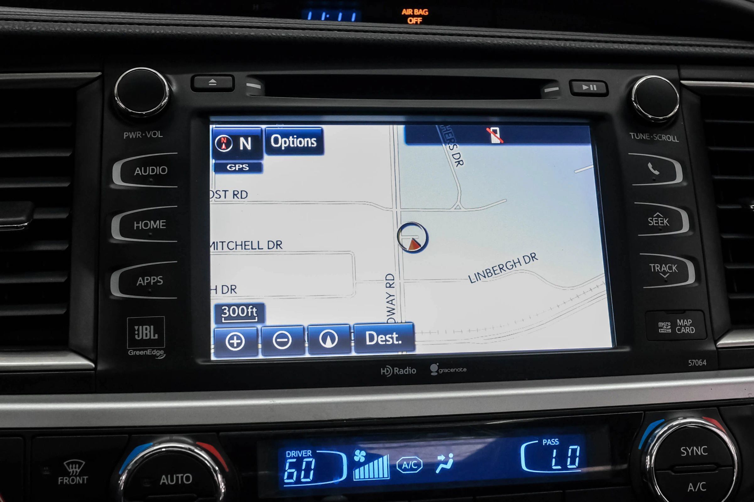 Used 2014 Toyota Highlander Limited Platinum AWD/4WD image 21