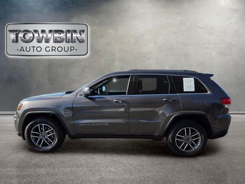 Used 2020 Jeep Grand Cherokee Laredo w/ Laredo X Package RWD image 7