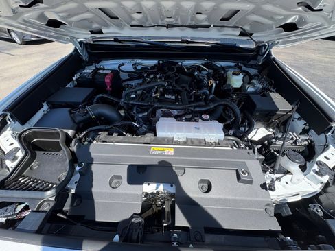 New 2025 Toyota Tacoma TRD Off-Road image 33