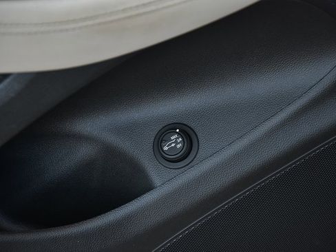 Used 2018 Buick Envision Preferred image 11