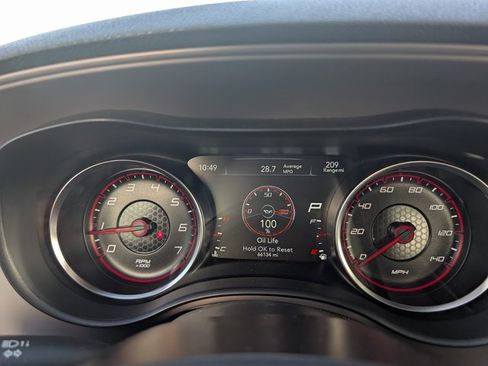 Used 2023 Dodge Charger SXT image 17