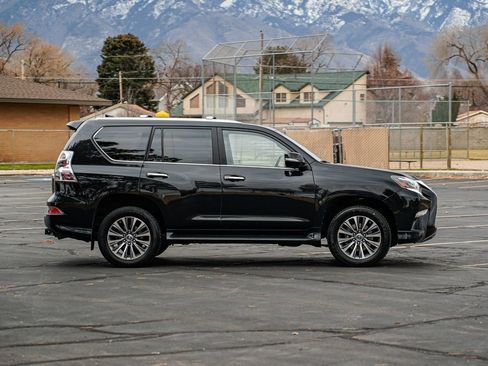 Used 2022 Lexus GX 460 Luxury image 4