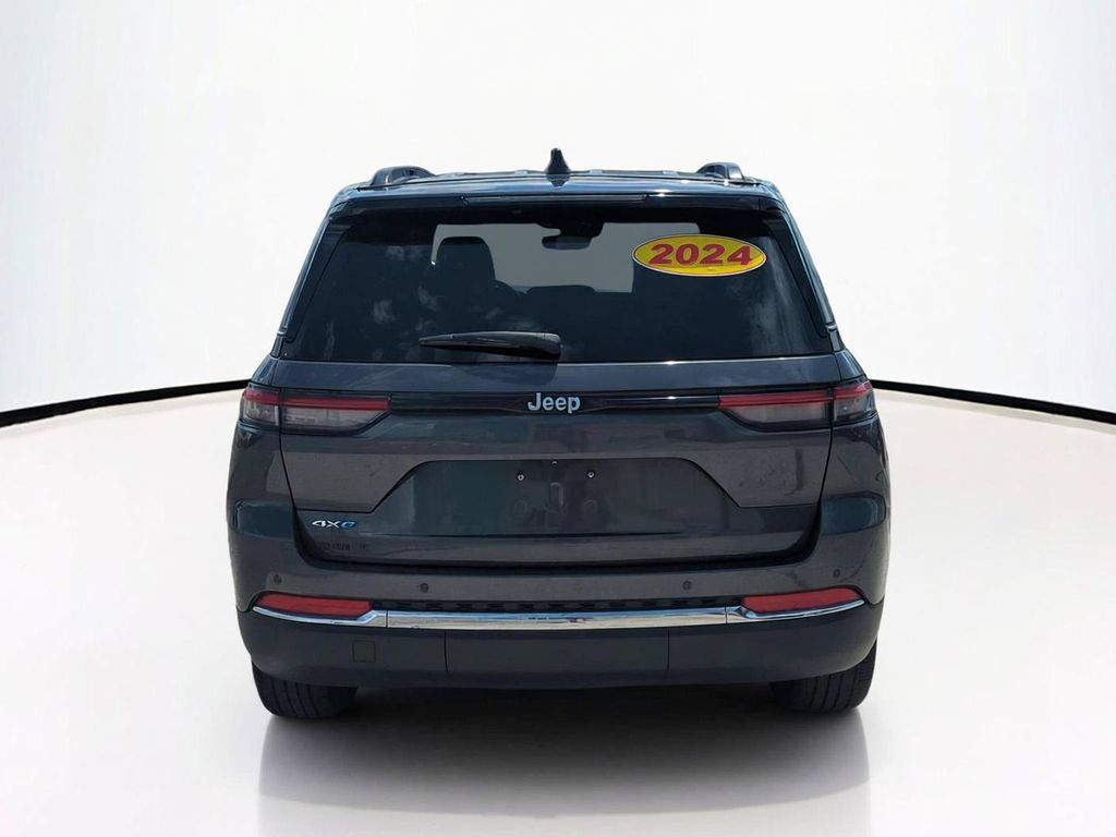 Used 2024 Jeep Grand Cherokee Limited 4xe AWD/4WD image 6