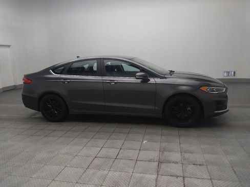 Used 2020 Ford Fusion SEL FWD image 11