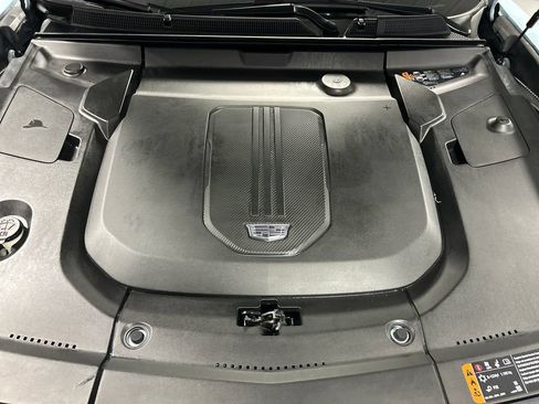 Used 2024 Cadillac Lyriq Tech AWD/4WD image 26
