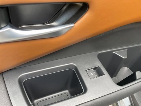 Used 2025 Nissan Pathfinder Platinum w/ Cargo Package image 52