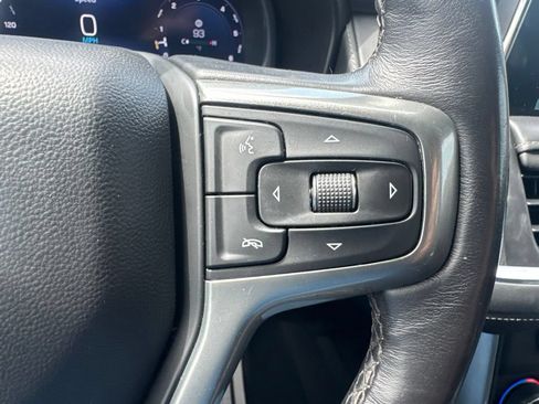 Used 2022 Chevrolet Tahoe Z71 w/ Luxury Package AWD/4WD image 30