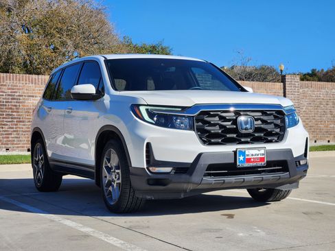 Used 2022 Honda Passport EX-L image 4