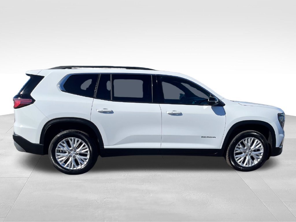 Used 2026 GMC Acadia Elevation w/ Elevation Premium Package FWD image 6