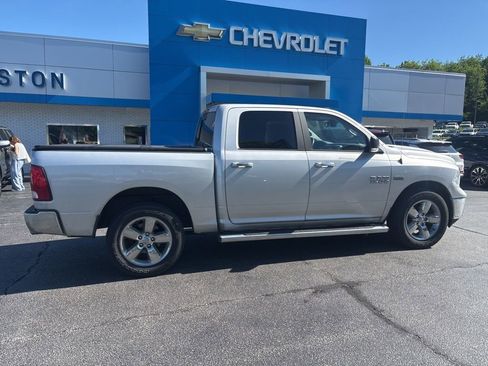 Used 2018 RAM 1500 Big Horn AWD/4WD image 3