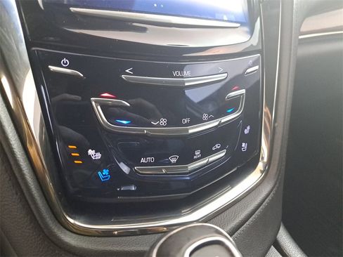 Used 2014 Cadillac CTS Luxury image 29