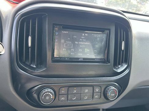 Used 2016 Chevrolet Colorado W/T w/ WT Convenience Package AWD/4WD image 17