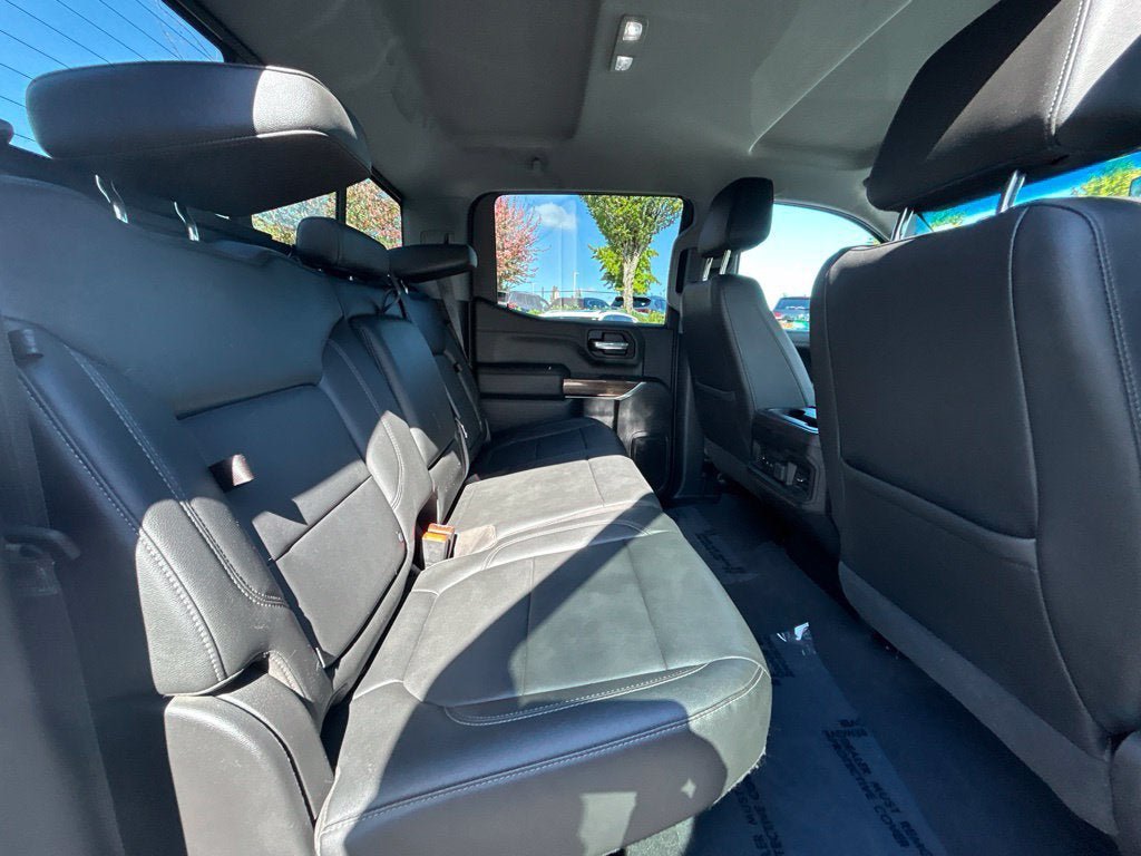 Used 2019 Chevrolet Silverado 1500 RST w/ True North Edition AWD/4WD image 12
