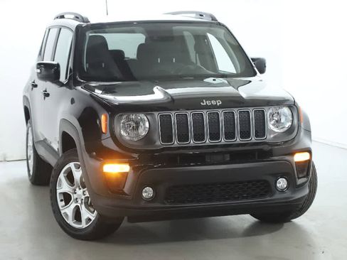 Used 2023 Jeep Renegade Limited image 2
