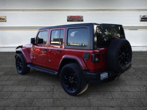 Used 2020 Jeep Wrangler Unlimited Sahara AWD/4WD image 5