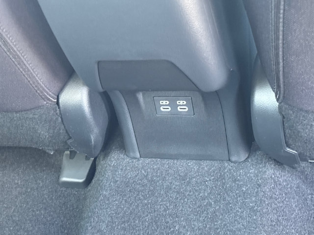 New 2027 Toyota Prius LE FWD image 18