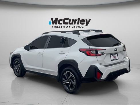 Certified 2024 Subaru Crosstrek 2.0i Premium image 3