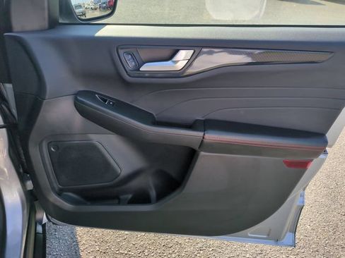 Used 2023 Ford Escape ST-Line w/ Tech Pack #1 FWD image 32