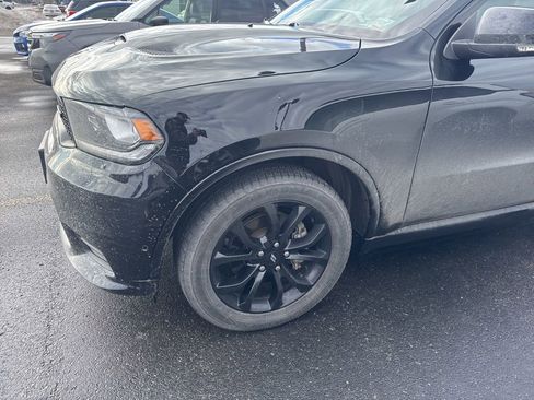 Used 2019 Dodge Durango R/T w/ Technology Group image 8