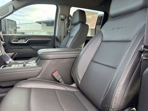 New 2026 GMC Sierra 2500 Denali w/ Denali Reserve Package image 20