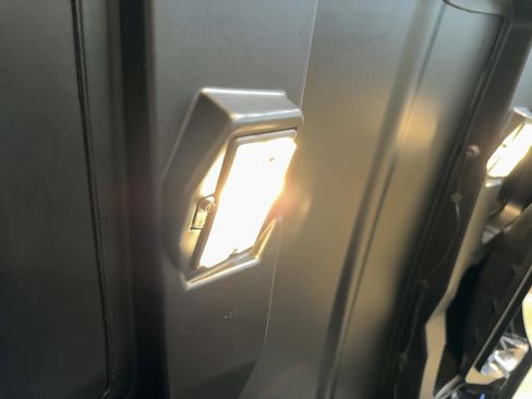 Used 1996 Chevrolet Corvette Coupe image 94