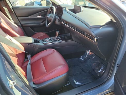 Used 2022 MAZDA CX-30 AWD 2.5 S w/ Preferred Package image 16