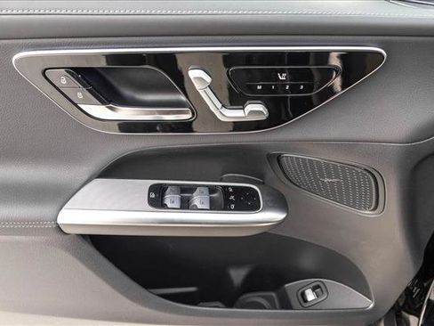 New 2026 Mercedes-Benz GLC 300 4MATIC image 14