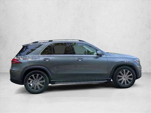 Used 2025 Mercedes-Benz GLE 350 4MATIC image 4