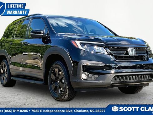 Used 2022 Honda Pilot TrailSport image 1