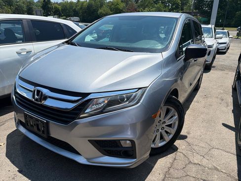 Used 2019 Honda Odyssey LX image 3