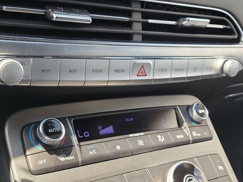 Used 2022 Hyundai Palisade Calligraphy w/ Cargo Package FWD image 18