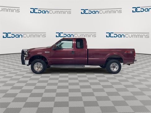 Used 2005 Ford F250 Lariat image 5