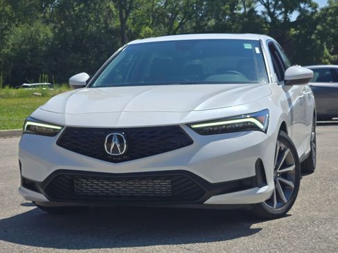 New 2025 Acura Integra Base image 3