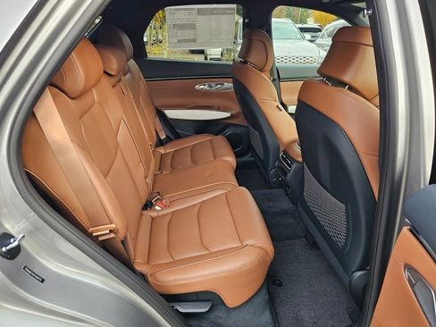 New 2026 Genesis GV70 2.5T Advanced image 27