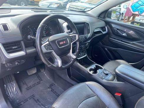 Used 2018 GMC Terrain SLT w/ Infotainment Package II AWD/4WD image 8