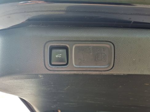 Used 2024 Ford Expedition Max Limited RWD image 16
