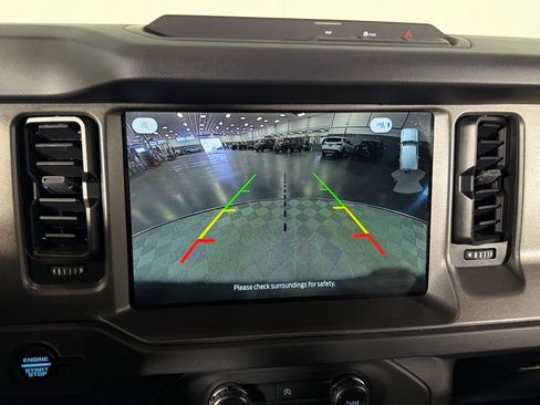 Used 2025 Ford Bronco Big Bend image 14