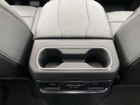 New 2026 GMC Sierra 1500 Denali w/ Denali Reserve Package image 19