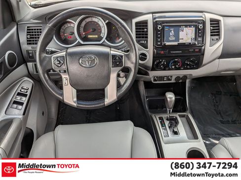 Used 2015 Toyota Tacoma 4x4 Double Cab w/ Limited Package image 31