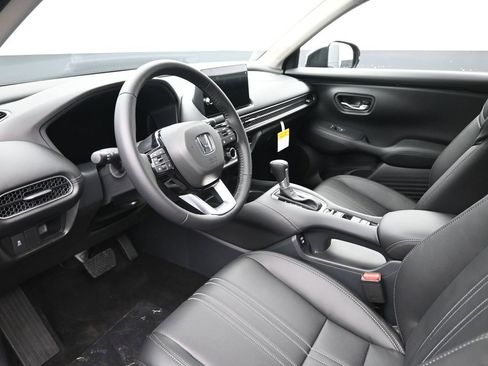 New 2026 Honda HR-V EX-L image 16