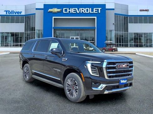 New 2026 GMC Yukon XL Elevation AWD/4WD image 2