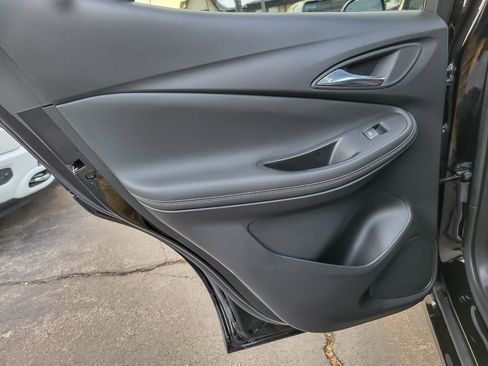 Used 2023 Buick Encore GX Select w/ Sport Touring Package image 17