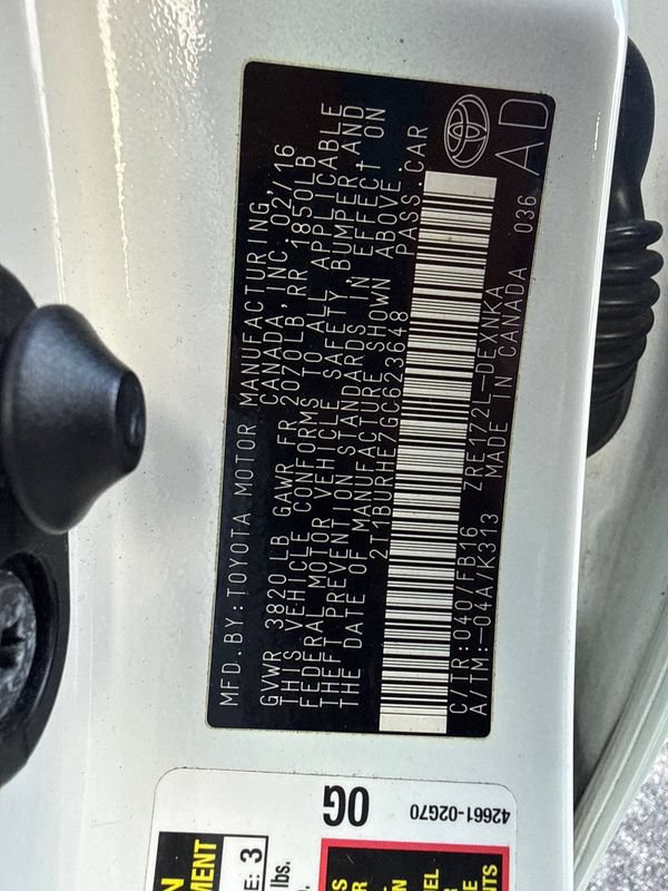 Used 2016 Toyota Corolla LE FWD image 24