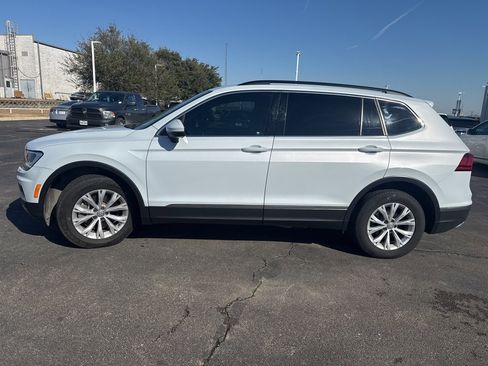 Used 2018 Volkswagen Tiguan SE image 6