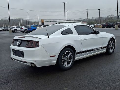Used 2014 Ford Mustang Premium image 7