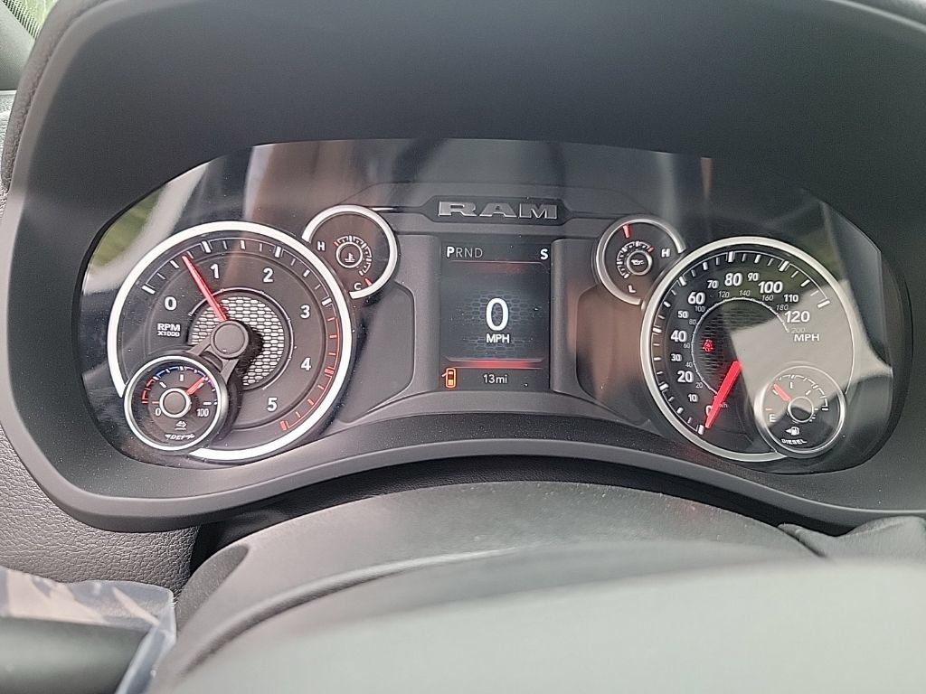 New 2026 RAM 5500 Tradesman AWD/4WD image 9
