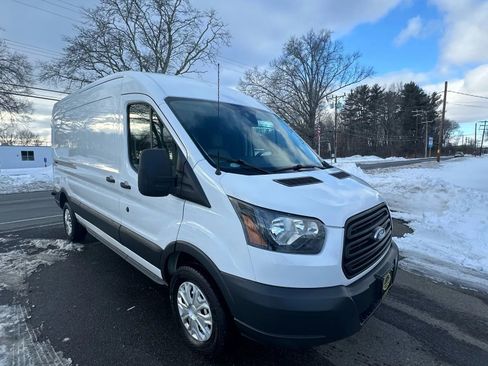 Used 2016 Ford Transit 250 148 Medium Roof image 3