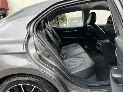 Used 2021 Toyota Camry SE w/ Convenience Package image 48